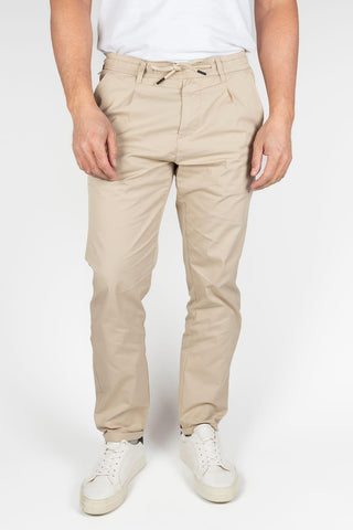 Pantalón Lepor beige Trez