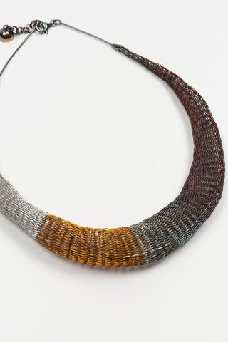 Collar Veiral plata, dorado, gris e iridiscente