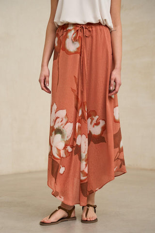 Saia Ailén com estampado coral