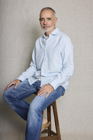 Camisa Koike azul con raya blanca