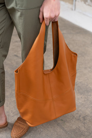 Arlet camel bag