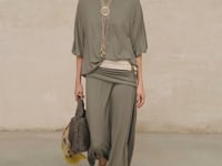 LOOK 42